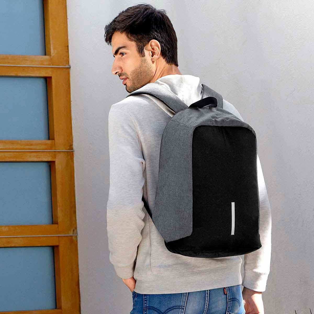MOCHILA POLIÉSTER AADYLO