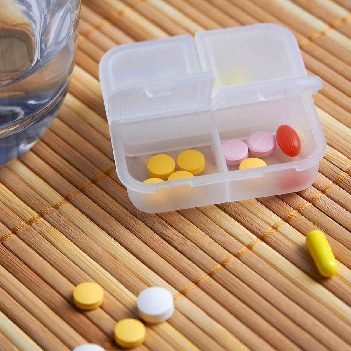 PASTILLERO PLASTICO BACMORMO