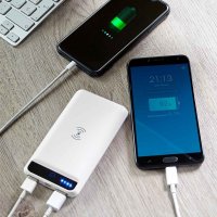 POWER BANK PLÁSTICO LED 8000MAH DADNIC