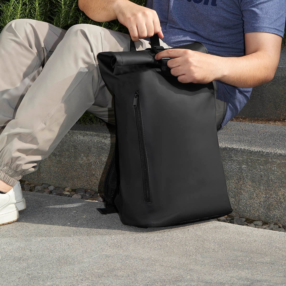 MOCHILA POLIURETANO AADOVR